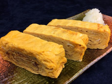 あつあつ厚焼き玉子 /長野県諏訪市の黒毛和牛もつ鍋と牛タンの居酒屋/宴屋とんぼ 